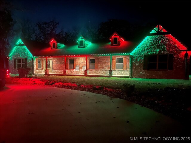 15209 S 89th W Ave, Sapulpa, OK 74066 - view of front facade featuring brick siding