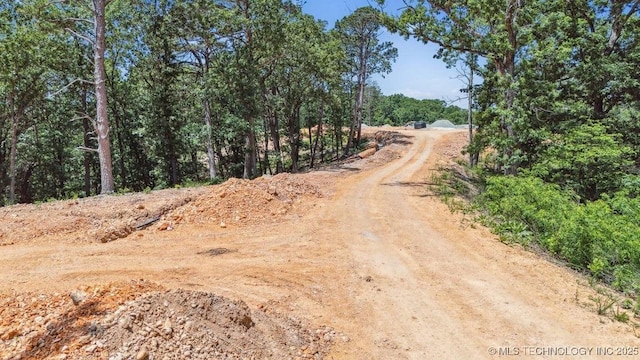 17 225th Rd, Wyandotte, OK 74370
