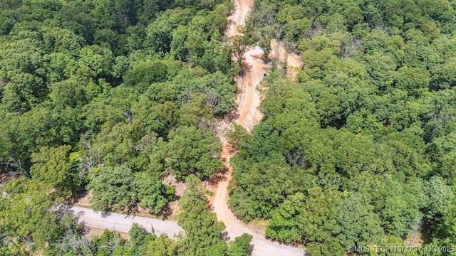 17 225th Rd, Wyandotte, OK 74370