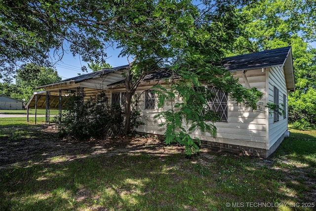 506 S 8th, Davis, OK 73030 - view of property exterior with a yard