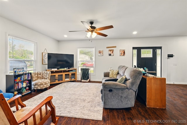 1206 S Osage Ave, Bartlesville, OK 74003 - living room featuring healthy amount of natural light, wood finished floors, a ceiling fan, recessed lighting, and baseboards