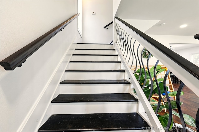 1206 S Osage Ave, Bartlesville, OK 74003 - view of stairway