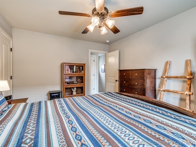 7605 E 82nd Pl, Owasso, OK 74055 - bedroom with a ceiling fan