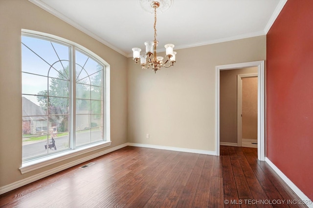 6007 E 76th Ct, Tulsa, OK 74136 - spare room featuring a chandelier, dark wood-style floors, baseboards, and crown molding