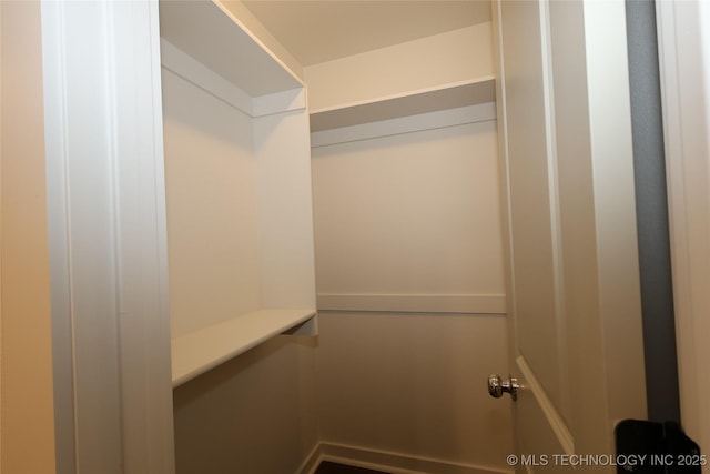805 N Ridgeway St, Sapulpa, OK 74066 - view of spacious closet
