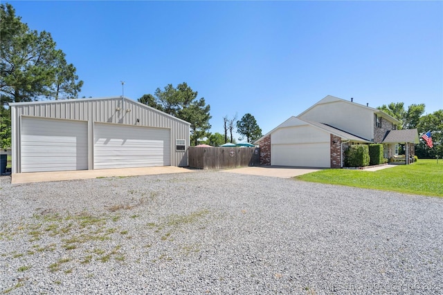 1608 Blue Stem Rd, Fort Gibson, OK 74434 - view of detached garage