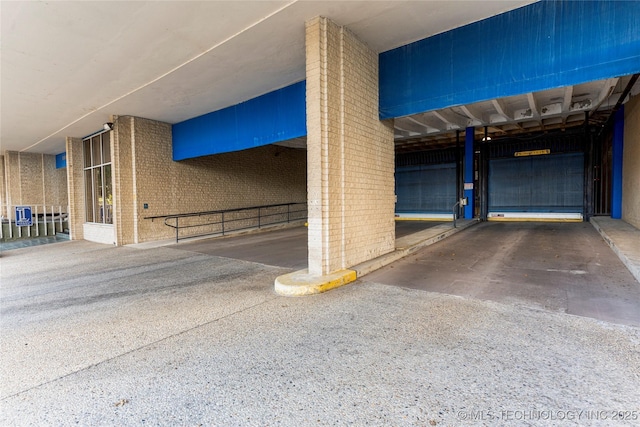 1502 S Boulder Ave Unit 16Cd, Tulsa, OK 74119 - view of garage