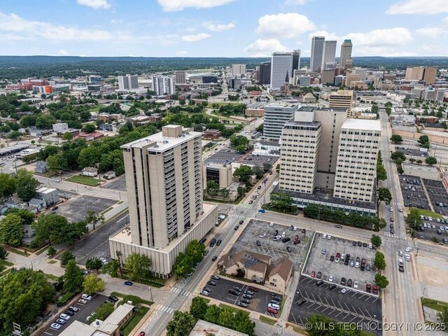1502 S Boulder Ave Unit 16Cd, Tulsa, OK 74119 - view of urban area