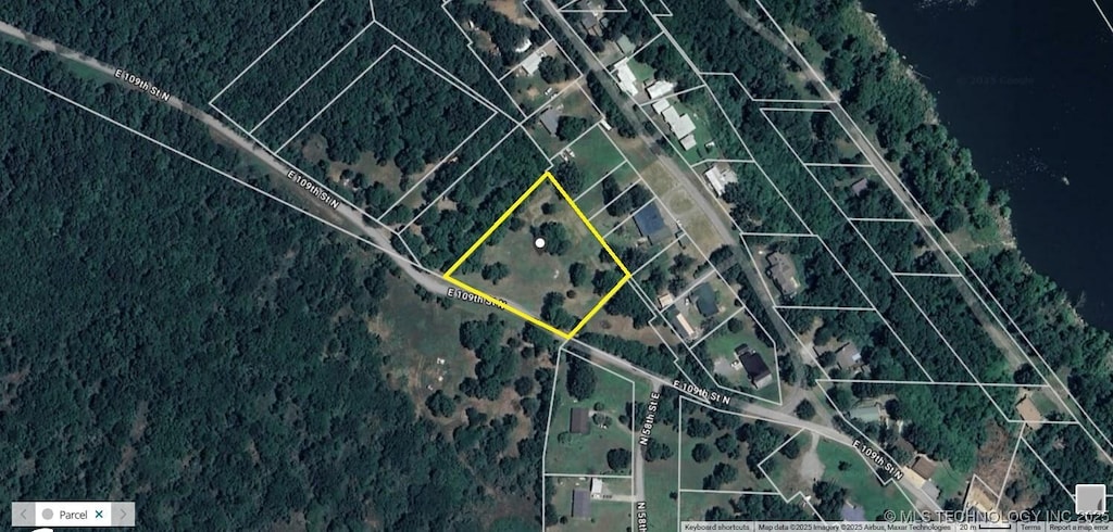 E 109th St, Wagoner, OK 74467
