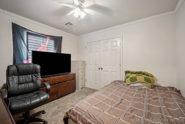 11210 N 131st E Pl, Owasso, OK 74055 - bedroom featuring carpet floors, crown molding, a ceiling fan, and a closet