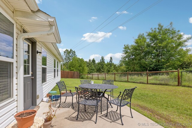 1309 W Missouri Ave, Claremore, OK 74019 - view of patio / terrace with outdoor dining space