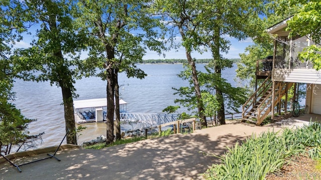 55890 E 315th Rd, Jay, OK 74346 - water view featuring stairway