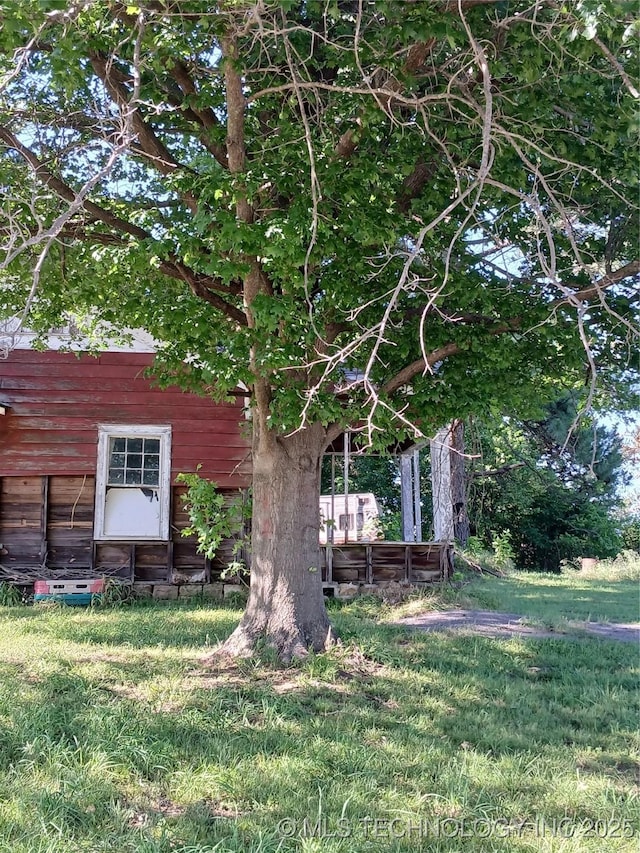 609 1st, Haileyville, OK 74547 - photo 4