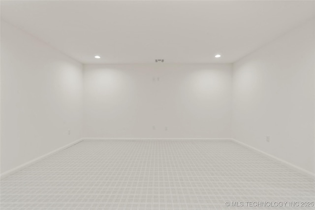 3917 S Madison Ave, Tulsa, OK 74105 - unfurnished room with recessed lighting and carpet floors