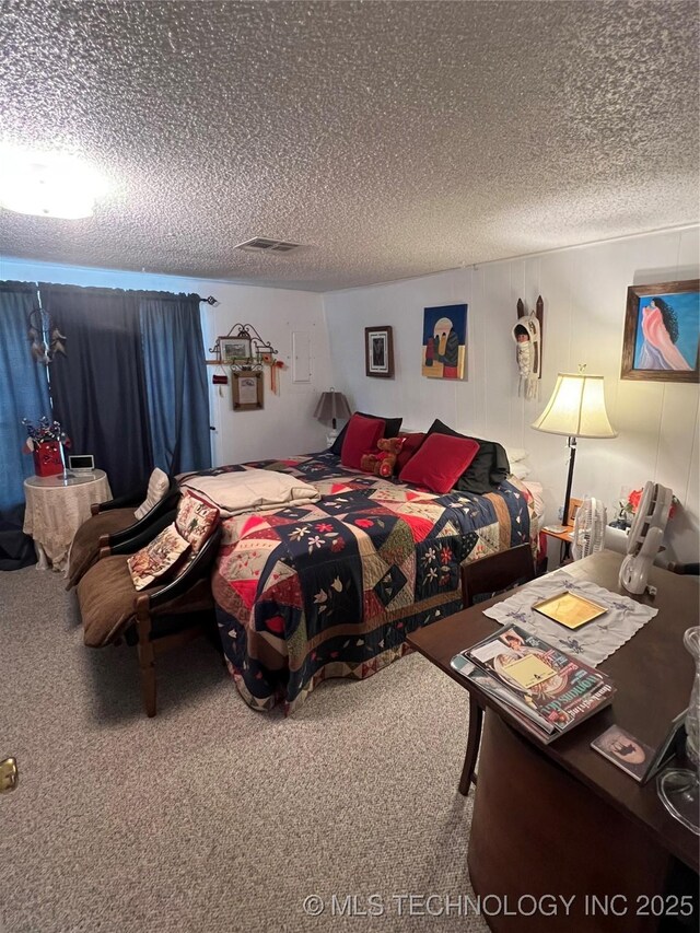 95398 S 4556, Vian, OK 74962 - bedroom featuring carpet flooring and a textured ceiling