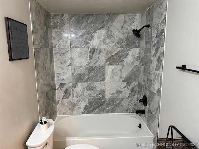 2800 E Seattle St, Broken Arrow, OK 74014 - full bath featuring toilet and bathtub / shower combination