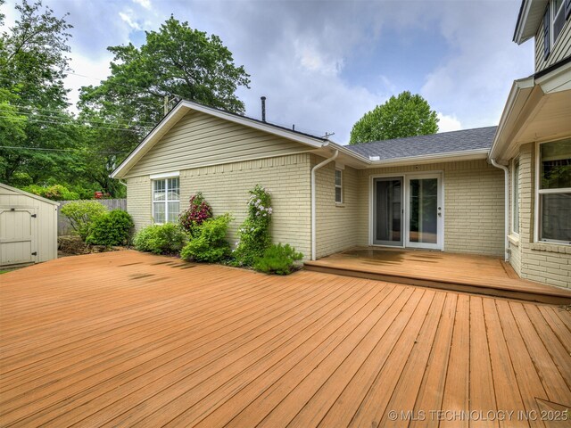 406 Sequoyah Trl, Norman, OK 73071 - view of wooden terrace