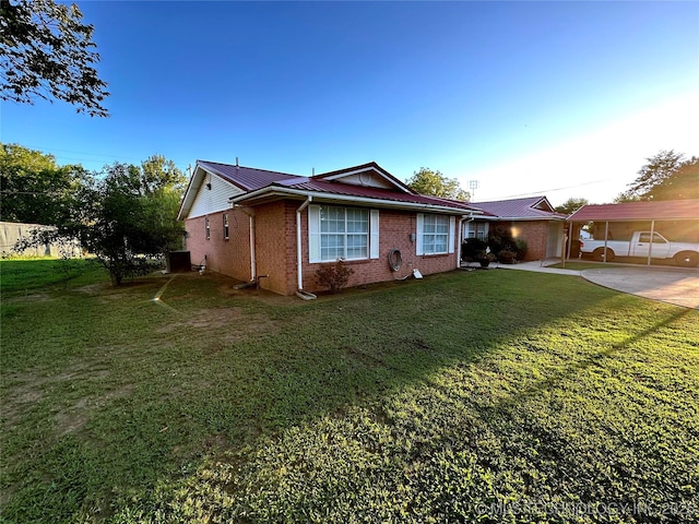 108 NW Division St, Red Oak, OK 74563 - ranch-style home featuring brick siding and a front lawn