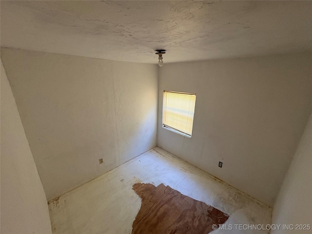 4272 Honey Creek Dr, Davis, OK 73030 - view of unfurnished room