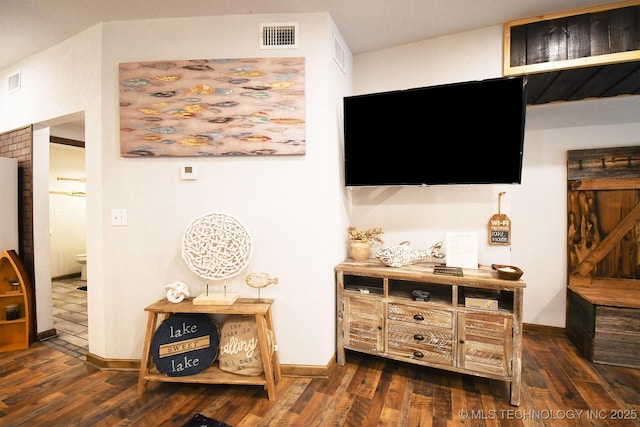 35870 S Talon Dr, Cookson, OK 74427 - interior space with dark wood finished floors and baseboards