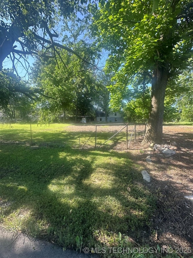 1622 Maple St, Muskogee, OK 74403
