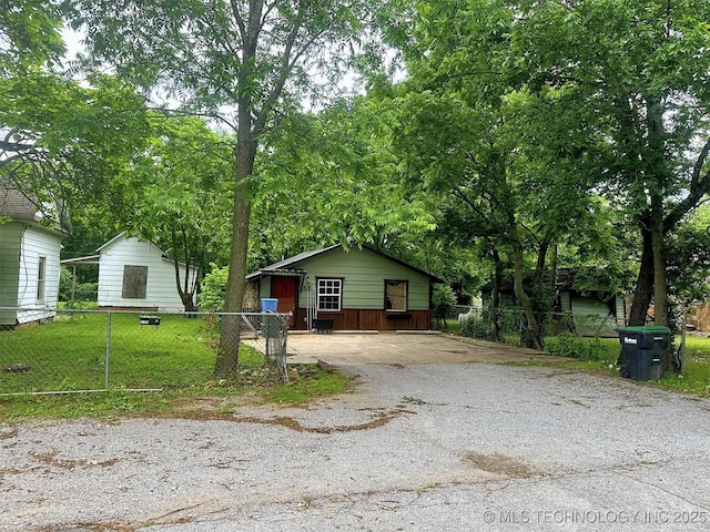 419 Minor St, Tahlequah, OK 74464 - view of front of house