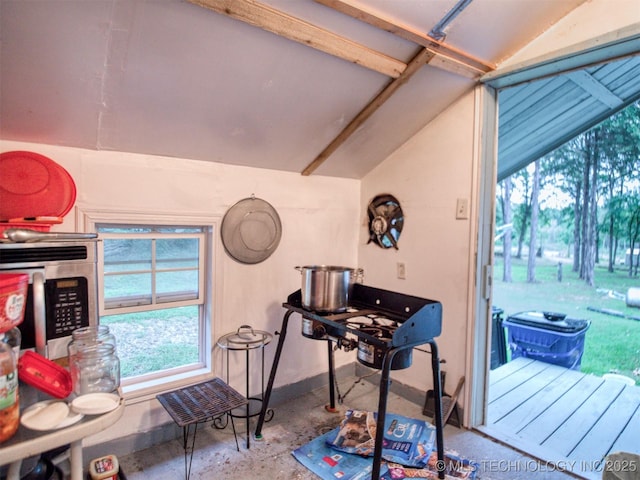 5404 Ranch Rd, Kingston, OK 73439 - detailed view of baseboards and concrete flooring
