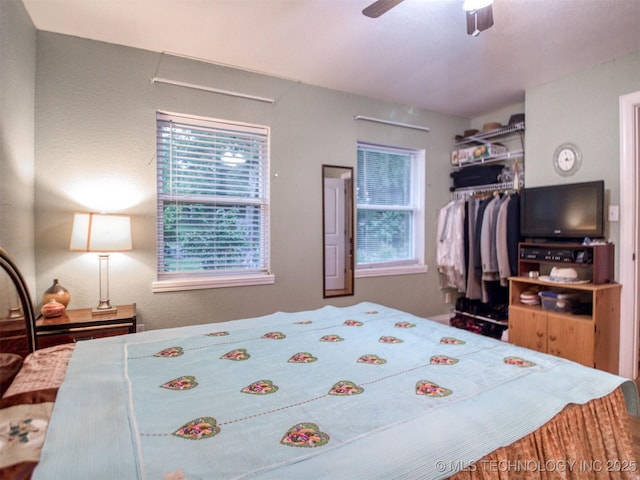 5404 Ranch Rd, Kingston, OK 73439 - bedroom with a ceiling fan