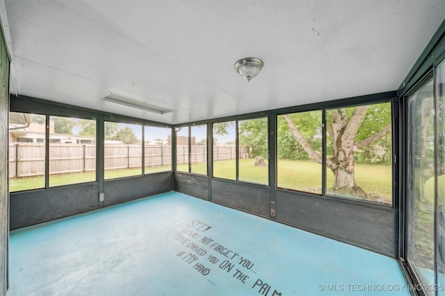 2910 S Main St, Sapulpa, OK 74066 - view of unfurnished sunroom