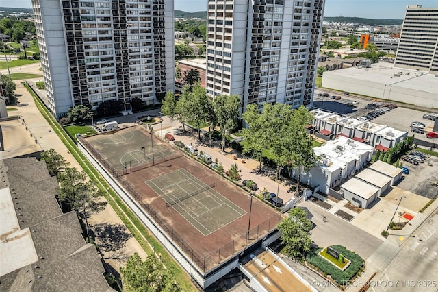 410 W 7th St Unit 1122, Tulsa, OK 74119 - view of urban area featuring apartment complex