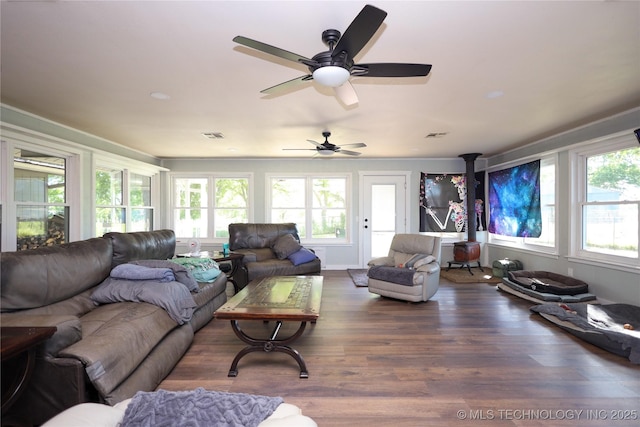 8845 Chestnut Rd, Henryetta, OK 74437 - living area featuring wood finished floors and a ceiling fan