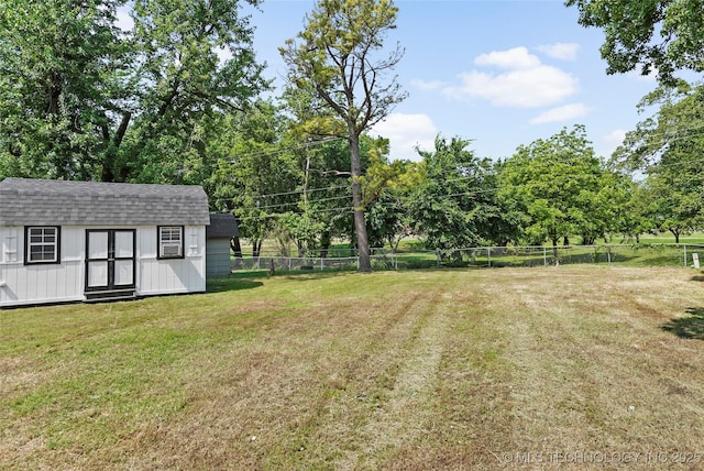 11607 E 24th St, Tulsa, OK 74129 - view of yard