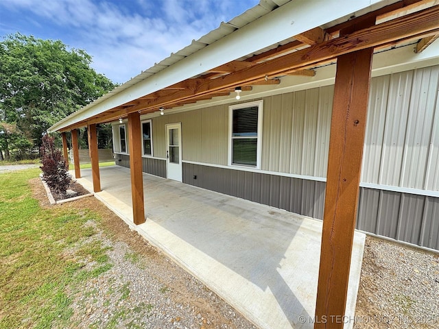 15588 N Sunset Valley Rd, Hulbert, OK 74441 - view of patio