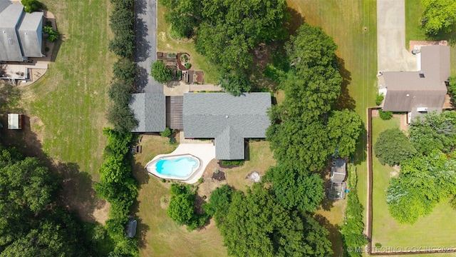 1558 E N Ridge Dr, Vinita, OK 74301 - view of property location with a pool area