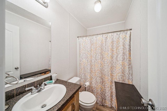 150 Private Road 121, Eucha, OK 74342 - bathroom with toilet, vanity, a textured ceiling, wood finished floors, and a shower with curtain