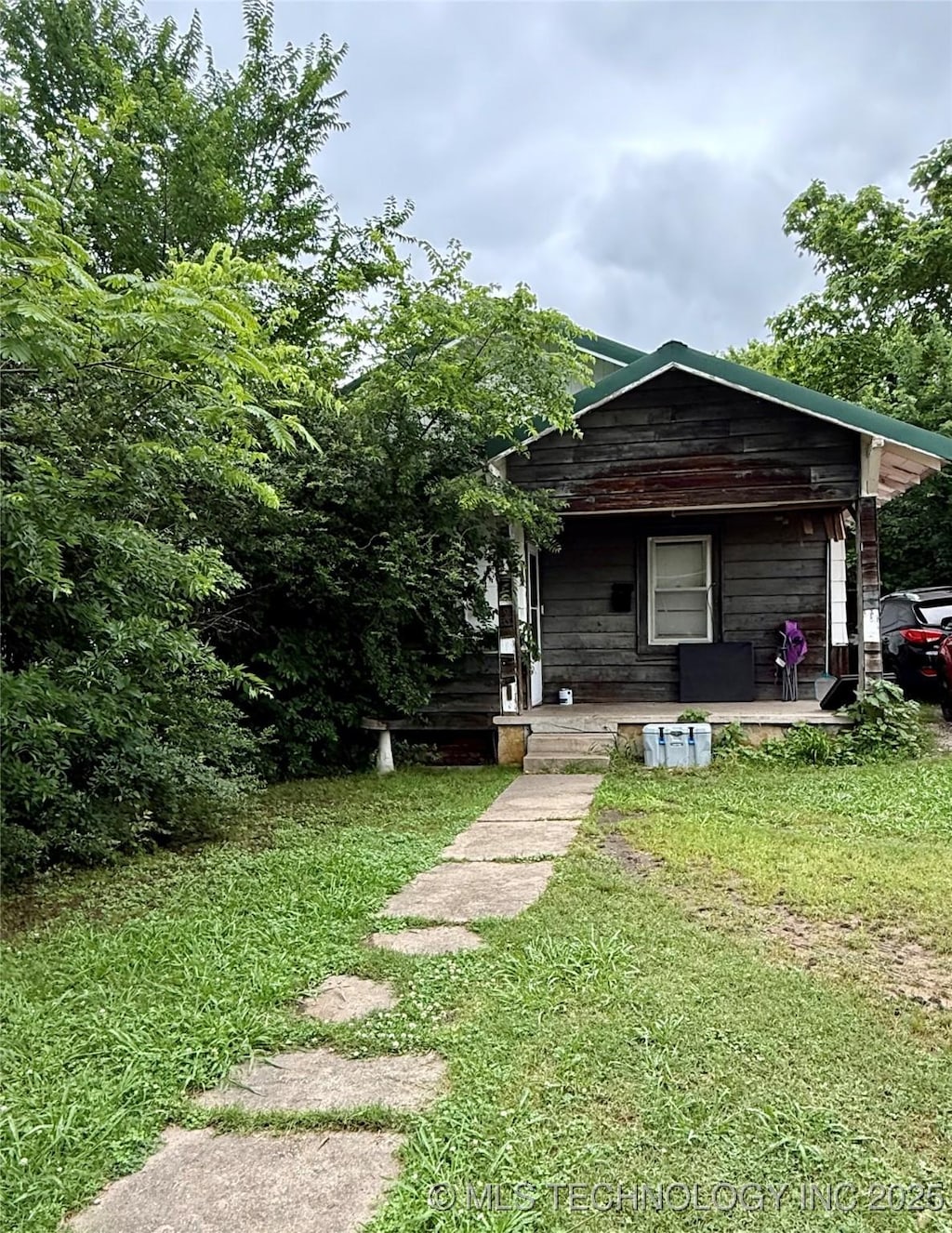 905 S Creek Ave, Okmulgee, OK 74447 - photo 1