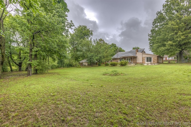 8424 Harp Blvd, Broken Arrow, OK 74014 - view of green lawn