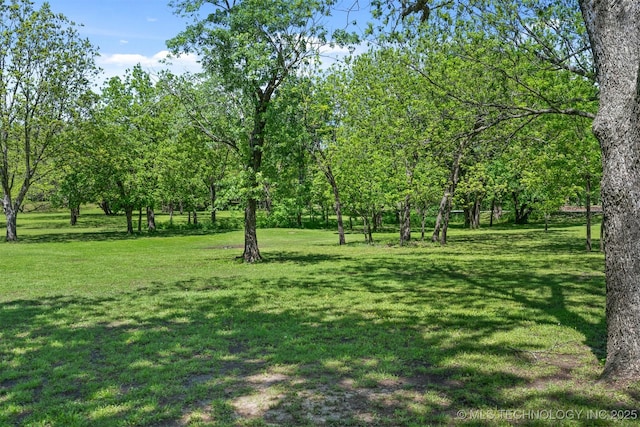1510 Bowden Pl, Fort Gibson, OK 74434 - view of green lawn