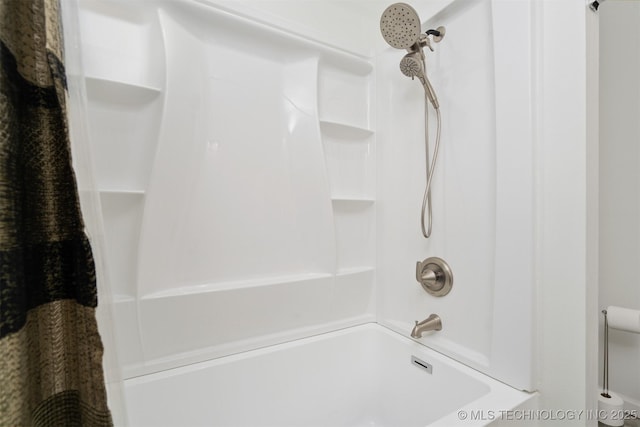 1510 Bowden Pl, Fort Gibson, OK 74434 - full bathroom with shower / tub combo