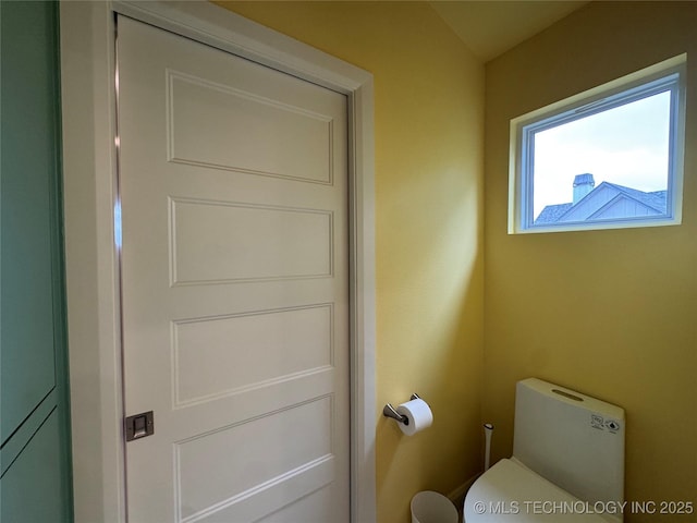 659 Sleepy Hollow Ln, Cleveland, OK 74020 - bathroom featuring toilet