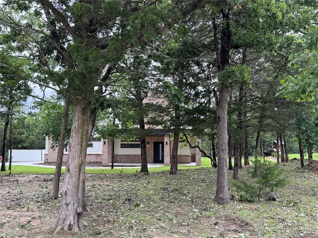 659 Sleepy Hollow Ln, Cleveland, OK 74020 - view of front of home featuring brick siding