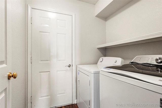 1309 N Willow Ave, Broken Arrow, OK 74012 - laundry room featuring washer and clothes dryer
