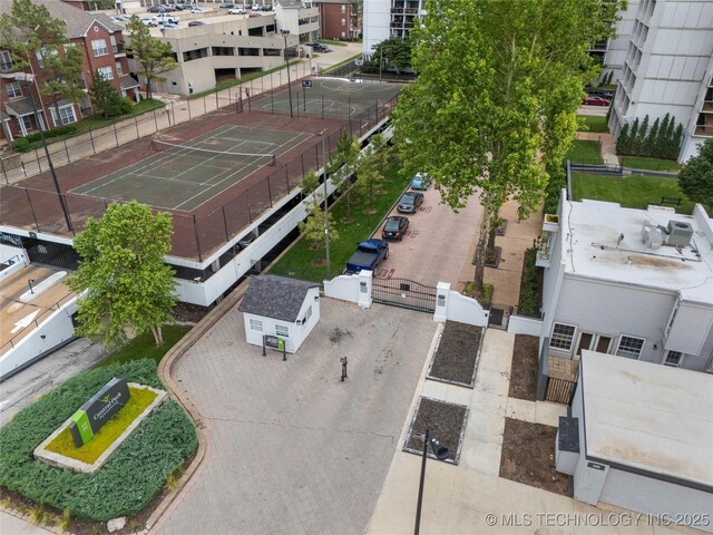 450 W 7th St Unit 1101, Tulsa, OK 74119 - drone / aerial view