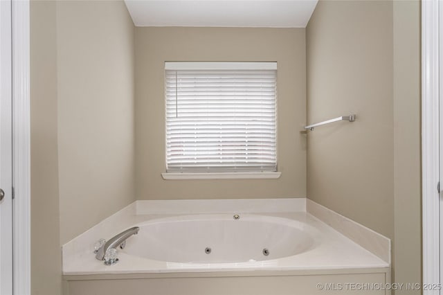 4309 W College St, Broken Arrow, OK 74012 - bathroom with a jetted tub