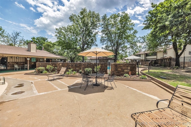 6356 S 80th E Ave Unit 25C, Tulsa, OK 74133 - view of patio