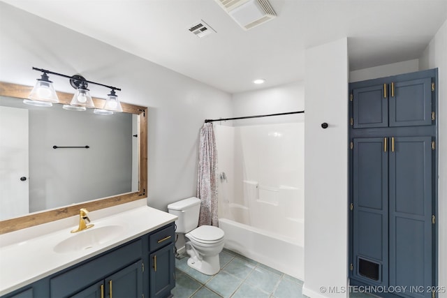 3160 E 406th Rd, Oologah, OK 74053 - full bathroom featuring toilet, vanity, shower / bath combination with curtain, and tile patterned floors