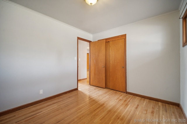 5856 E 22nd St, Tulsa, OK 74114 - empty room with baseboards, light wood-style floors, and crown molding