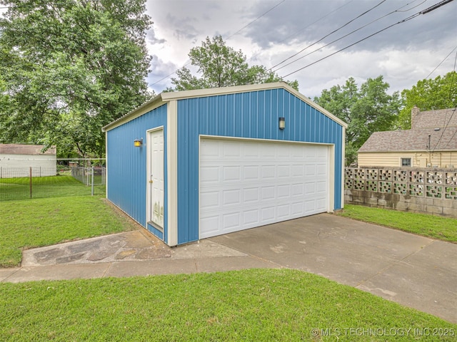 3504 E Haskell St, Tulsa, OK 74115 - view of detached garage