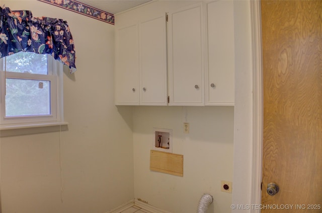 6788 E 66th Pl, Tulsa, OK 74133 - washroom featuring hookup for an electric dryer, hookup for a washing machine, cabinet space, and baseboards