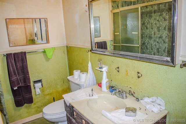1108 E E Blf, Hugo, OK 74743 - bathroom featuring toilet and vanity